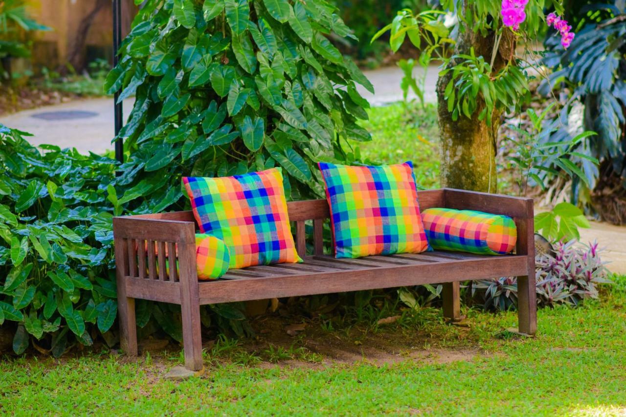 Homestay Garden Rest Kandy Exterior photo