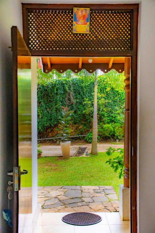 Homestay Garden Rest Kandy Exterior photo