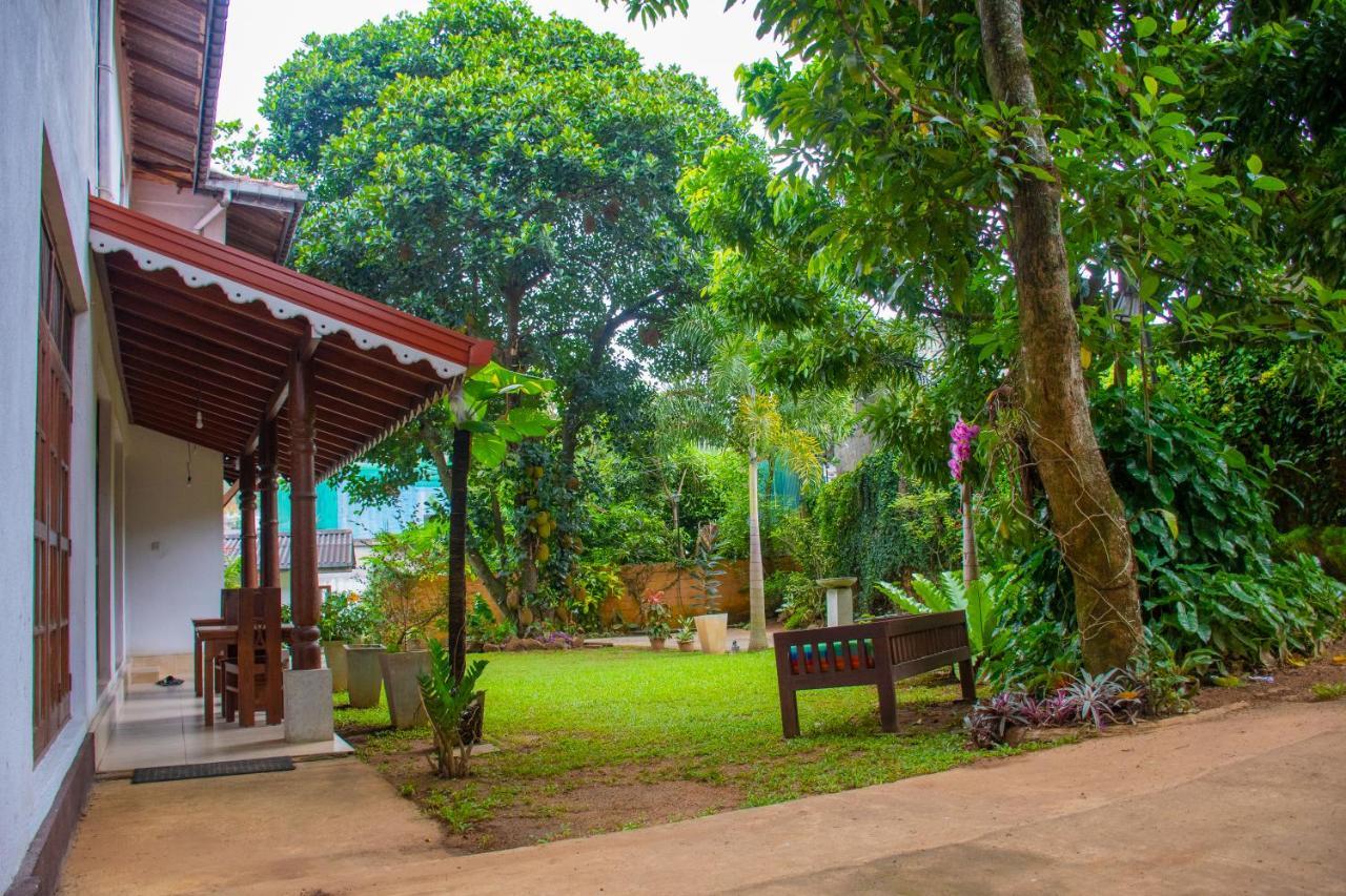 Homestay Garden Rest Kandy Exterior photo